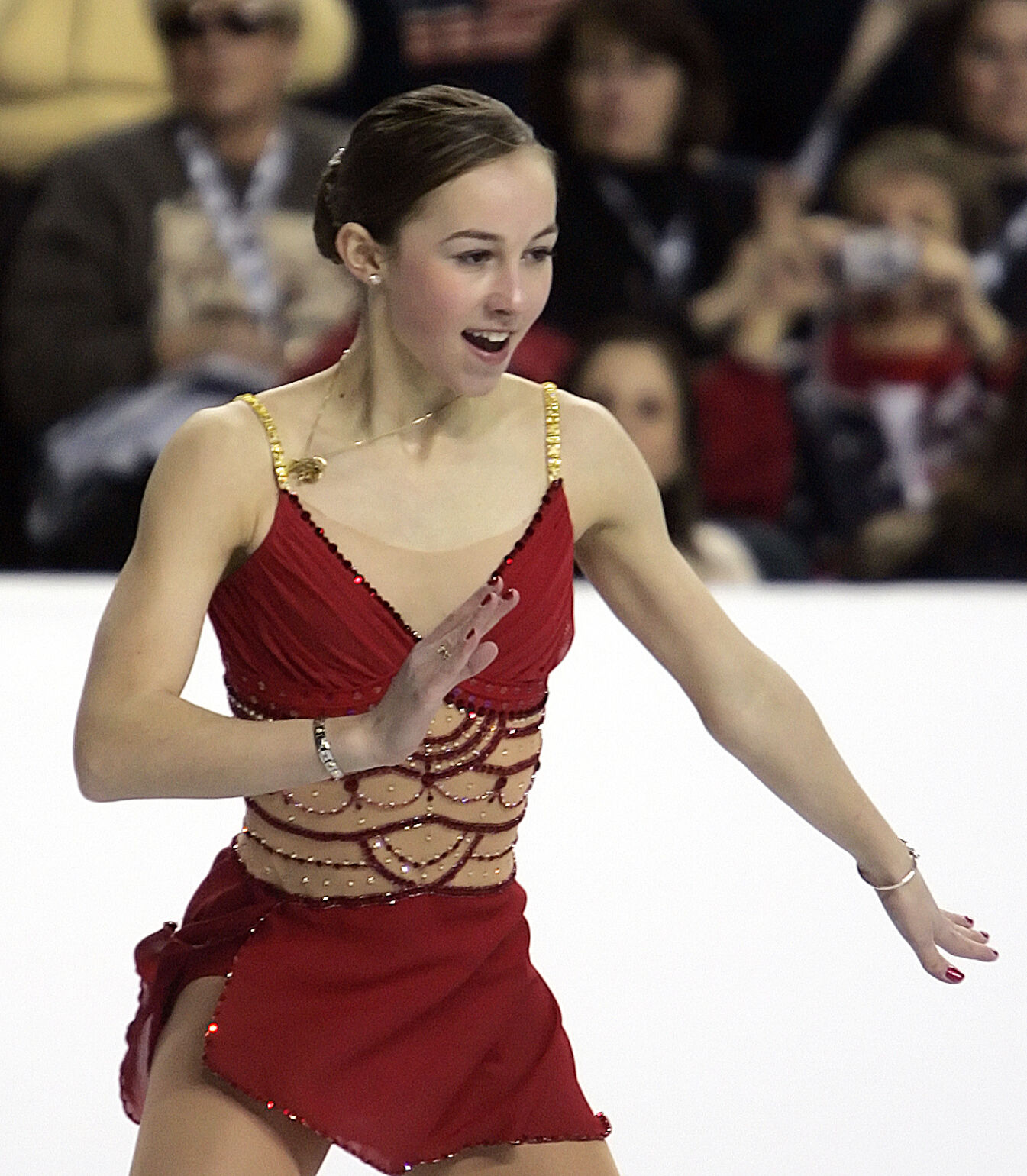2006: 16-year-old Kimmie Meissner soars to World Figure Skating Championships title